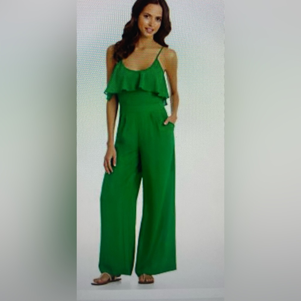 Perfect Holiday Gianni Bini Jumpsuit Green size M
